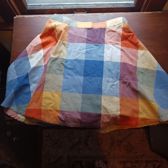Mata Traders Rainbow Plaid Skirt 🌈 - Picture 2 of 2